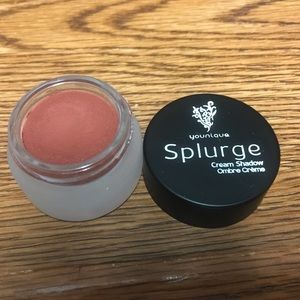 Younique Splurge Eyeshadow